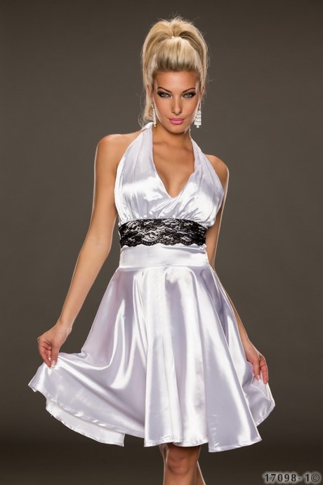 Witte satijnen jurk