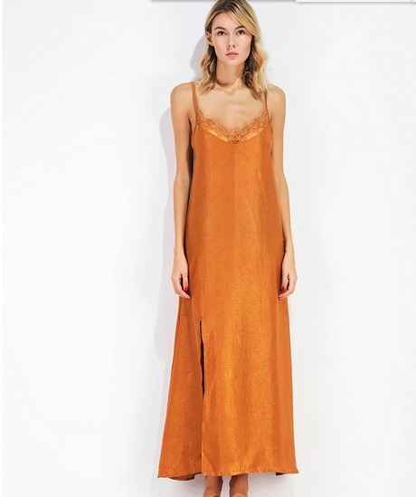 Lange oranje jurk