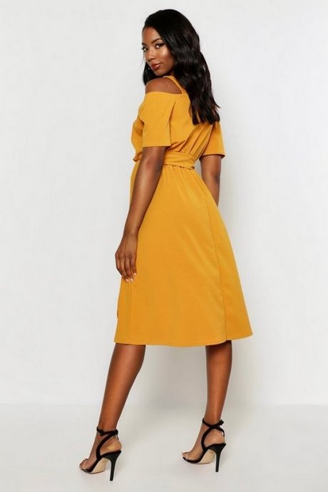 Gele jurk bijenkorf