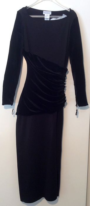 Lange zwarte tricot jurk