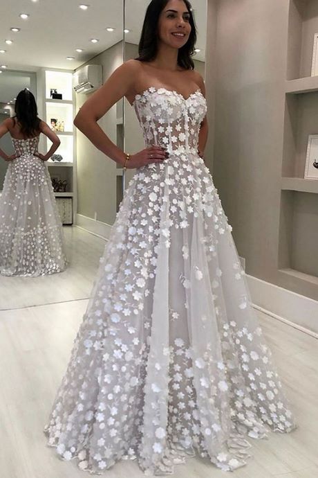 Flowy prom dresses