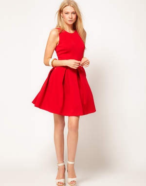 Rode jurk knielengte