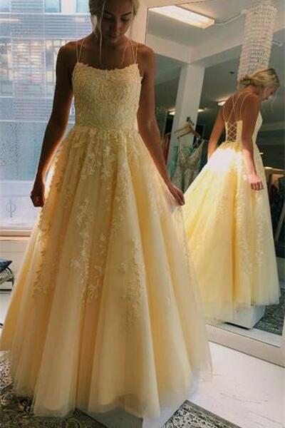 Lace up prom jurken