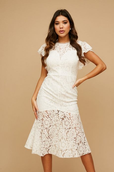Witte kanten jurken