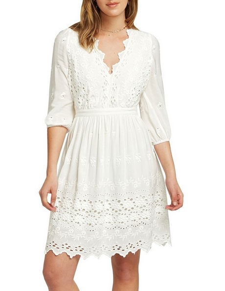 Witte kanten jurken
