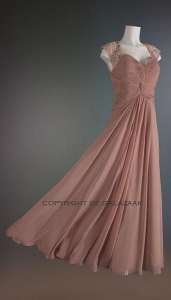 Oud roze jurk